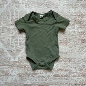 Classic Short Sleeve Bodysuit